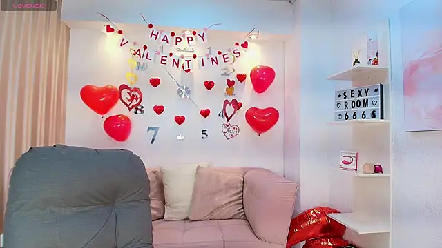 Luna Millers online show from 02.19.26