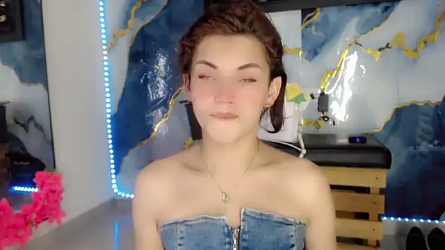 NathalialLooes online show from 05.25.26