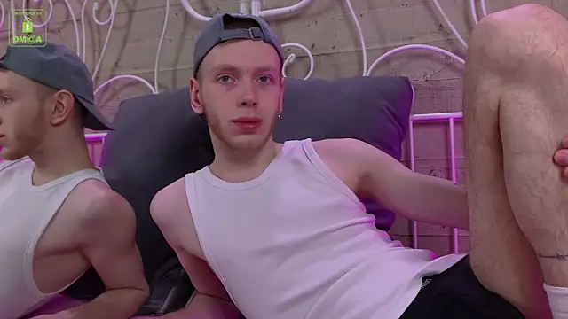 Snapshot of ZidNevil chatting on 02.19.26 ZidNevil online show from 02.19.26