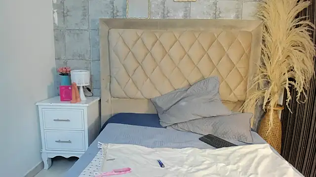 CleoFoxx  online show from 03.28.26