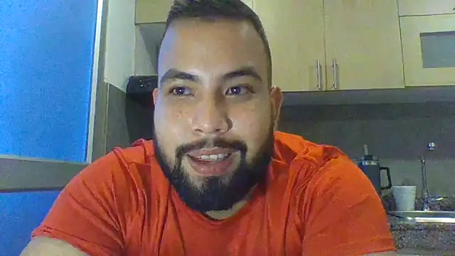 Snapshot of Dalton_s chatting on 06.18.26 Dalton s online show from 06.18.26