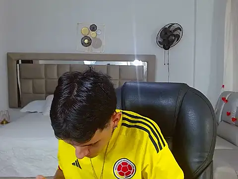 eroboyxox online show from 02.19.26