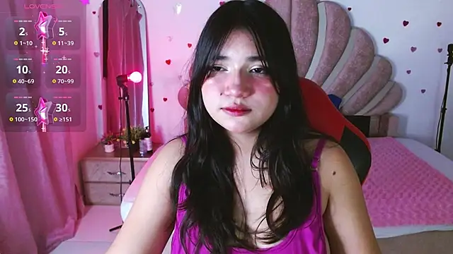 Snapshot of mia_fox666 chatting on 04.28.26 mia fox666 online show from 04.28.26