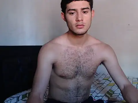 Snapshot of jhayko22 chatting on 02.11.26 jhayko22 online show from 02.11.26