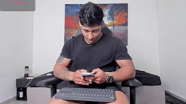 ryanwhite3 online show from 04.01.26