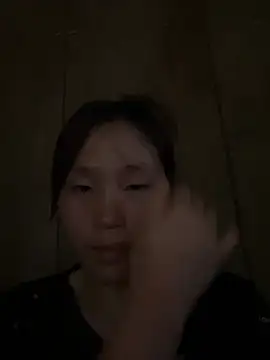 Snapshot of kekely chatting on 05.18.26 kekely online show from 05.18.26
