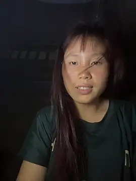 Snapshot of kekely chatting on 05.22.26 kekely online show from 05.22.26