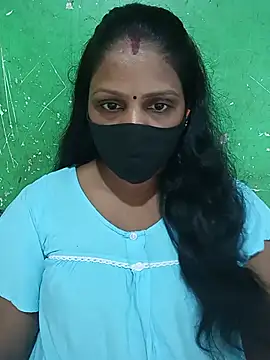 Snapshot of Parul-009 chatting on 07.10.26 Parul-009 online show from 07.10.26