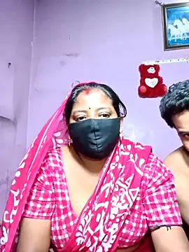 Fetish-Couple2 online show from 02.28.26