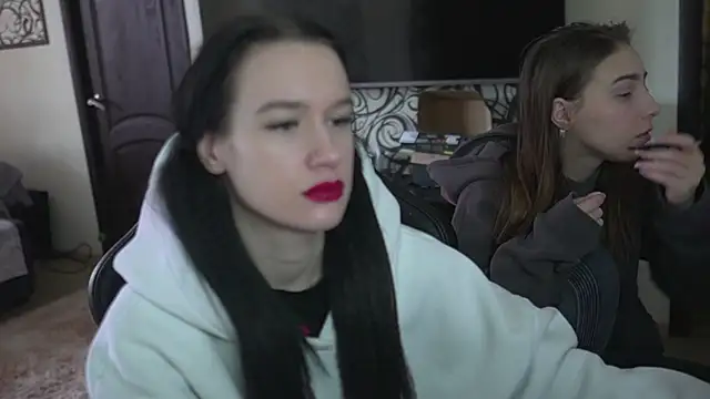 Carolina G0lden online show from 02.06.26