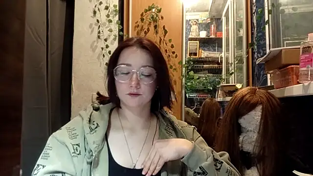 PhoebePalmer online show from 02.10.26