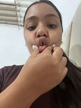 Snapshot of Baby_morena12 chatting on 04.15.26 Baby morena12 online show from 04.15.26