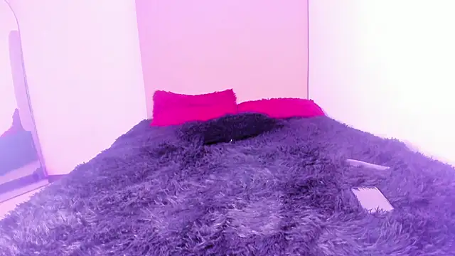 im tiffany  online show from 02.20.26