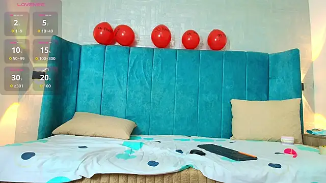 dulcenena moon online show from 02.14.26