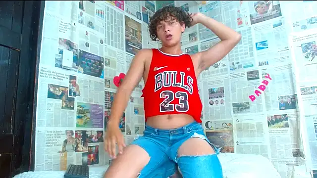 Snapshot of arielnoir6958 chatting on 02.09.26 arielnoir6958 online show from 02.09.26