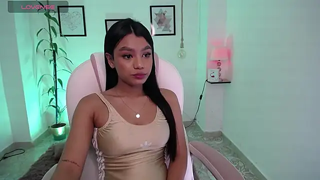 adhara 11 online show from 03.17.26