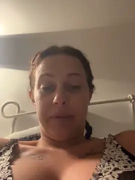 SophieSchmidt online show from 04.20.26