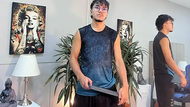 Snapshot of kai_storn chatting on 05.19.26 kai storn online show from 05.19.26