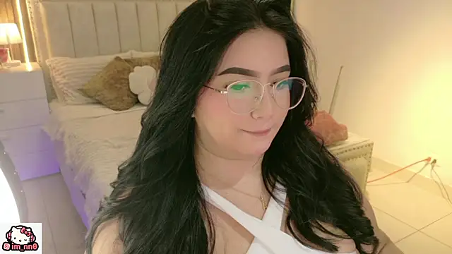 Snapshot of ninna_sweet chatting on 04.30.26 ninna sweet online show from 04.30.26