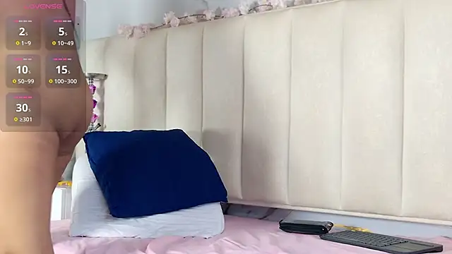 Loren ortiiz online show from 04.10.26