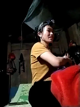 Snapshot of bemupcute chatting on 02.02.26 bemupcute online show from 02.02.26