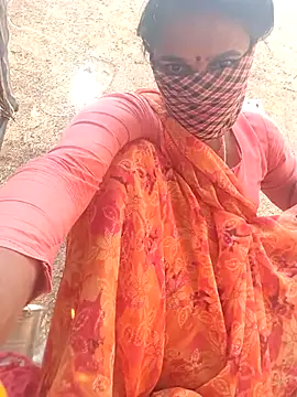 Snapshot of Muskan44s chatting on 05.14.26 Muskan44s online show from 05.14.26