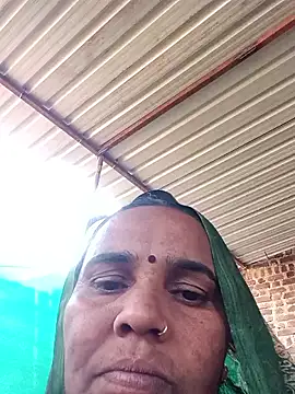 Snapshot of Muskan44s chatting on 05.21.26 Muskan44s online show from 05.21.26