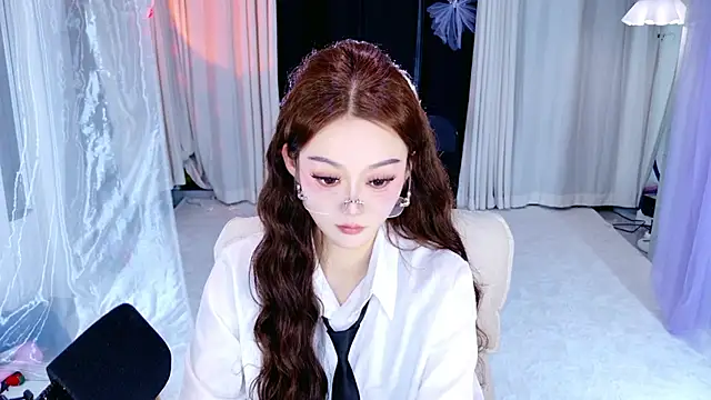 Dancer Lucky-Nini online show from 02.03.26