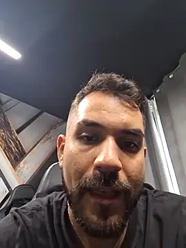 Snapshot of noa_desire chatting on 02.01.26 noa desire online show from 02.01.26