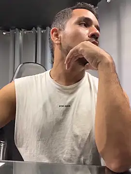 Snapshot of noa_desire chatting on 03.01.26 noa desire online show from 03.01.26