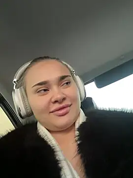 Snapshot of MonicaWestt chatting on 02.20.26 MonicaWestt online show from 02.20.26