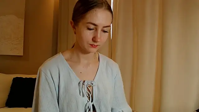 BluueSilk online show from 01.15.25