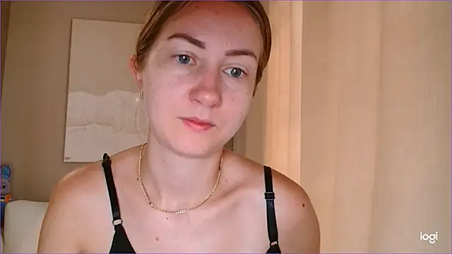 BluueSilk online show from 09.10.25