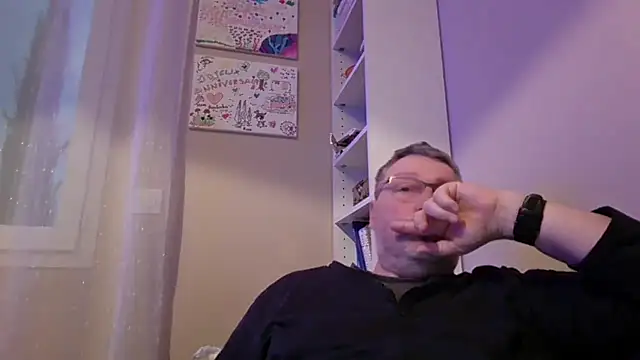 doudou310 online show from 02.20.26