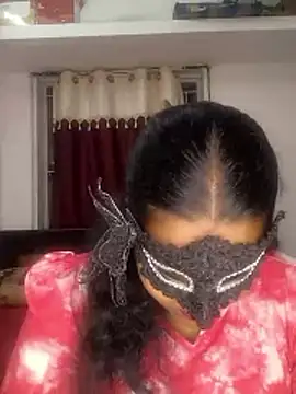 Snapshot of Tamil_Shalini12 chatting on 04.15.26 Tamil Shalini12 online show from 04.15.26