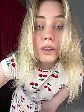 LovelyMiu online show from 04.26.26
