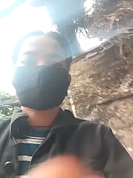 Snapshot of Sunali_Bendre chatting on 02.01.26 Sunali Bendre online show from 02.01.26