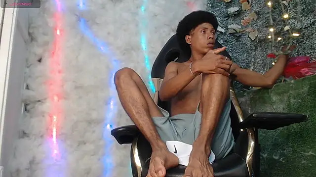 Snapshot of Walkers05 chatting on 03.17.26 Walkers05 online show from 03.17.26