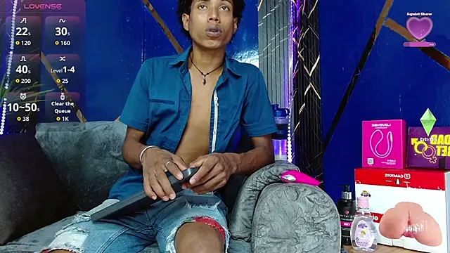 Snapshot of Walkers05 chatting on 04.11.26 Walkers05 online show from 04.11.26