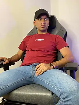 HAMILTONG12 online show from 02.17.26