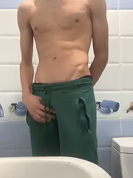 Snapshot of Spoo69 chatting on 04.03.26 Spoo69 online show from 04.03.26