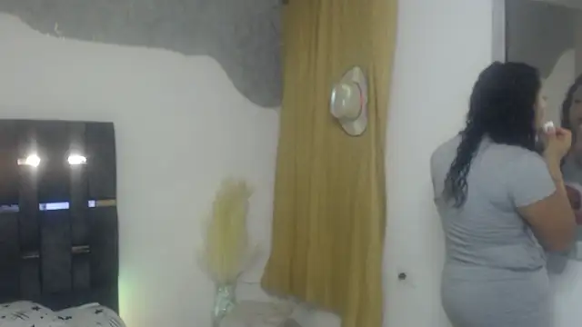 Snapshot of Barbara_D_Valencia chatting on 03.25.26 Barbara D Valencia online show from 03.25.26