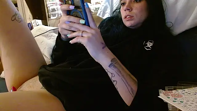 ahungkittykat online show from 03.25.26