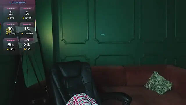 Snapshot of _Tina_Tayllor_ chatting on 04.01.26 Tina Tayllor online show from 04.01.26