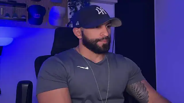 SamDornan51 online show from 04.01.26