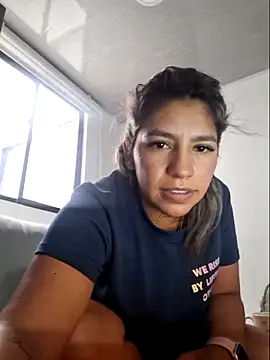 Ambar Cortes online show from 02.12.26