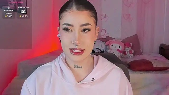 Snapshot of Tamara_uwu chatting on 02.19.26 Tamara uwu online show from 02.19.26