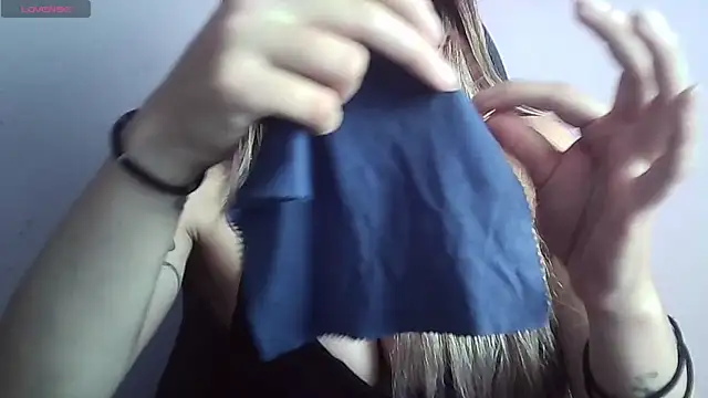 Tifanny 0a online show from 05.30.26
