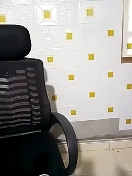 Snapshot of Arica_sexy001 chatting on 02.01.26 Arica sexy001 online show from 02.01.26