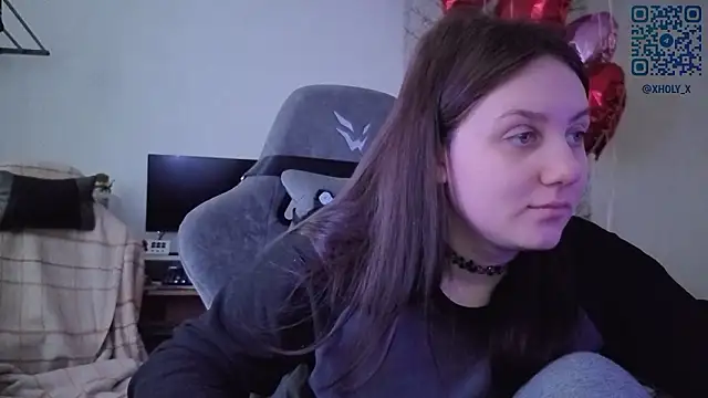 Snapshot of Holy_Kveta chatting on 02.28.26 Holy Kveta online show from 02.28.26